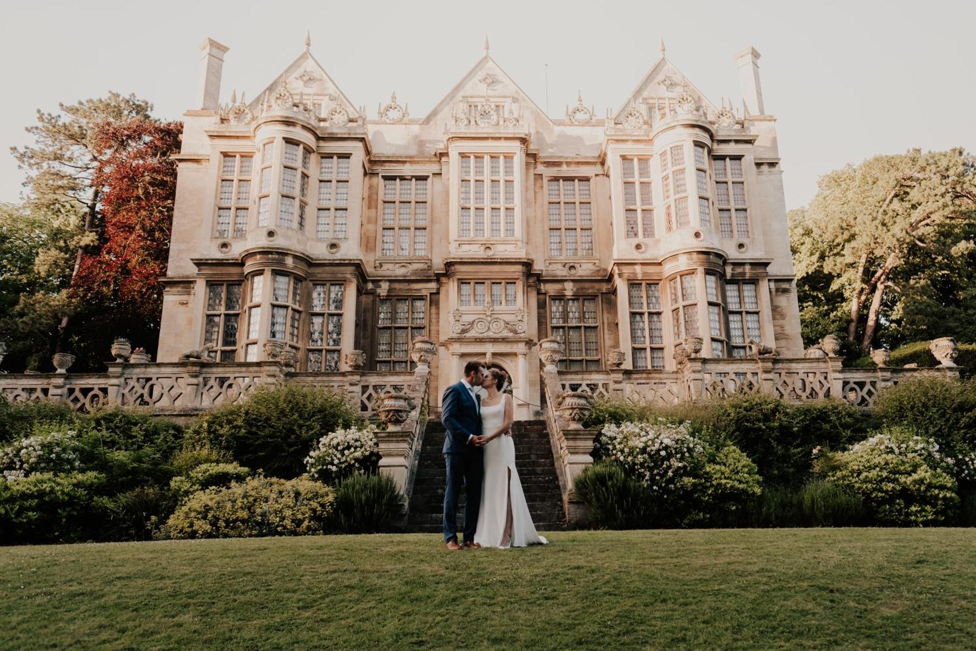 The Hall - Historic Grade I-Listed Jacobean Mansion Bradford-On-Avon Exterior photo