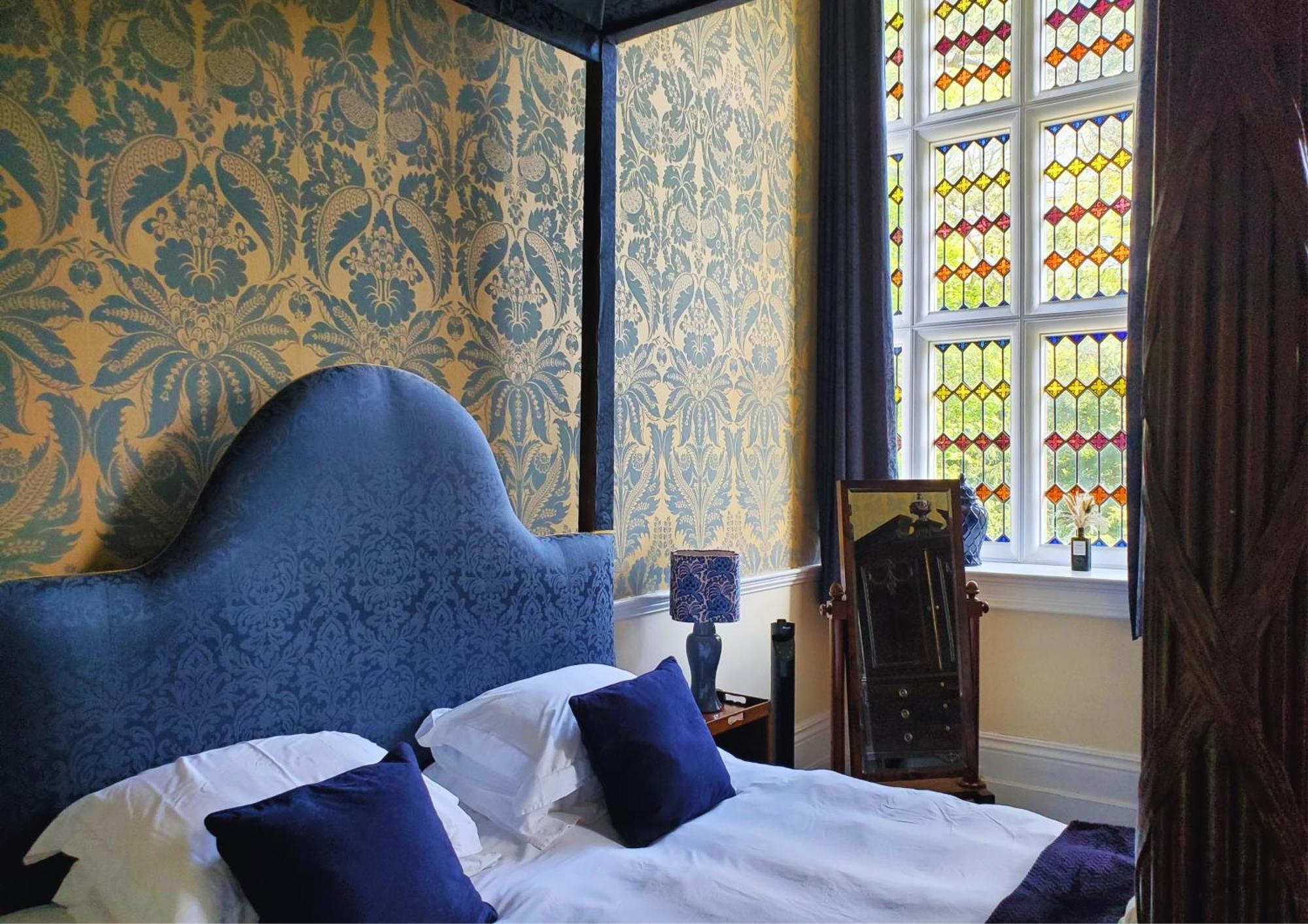 The Hall - Historic Grade I-Listed Jacobean Mansion Bradford-On-Avon Exterior photo